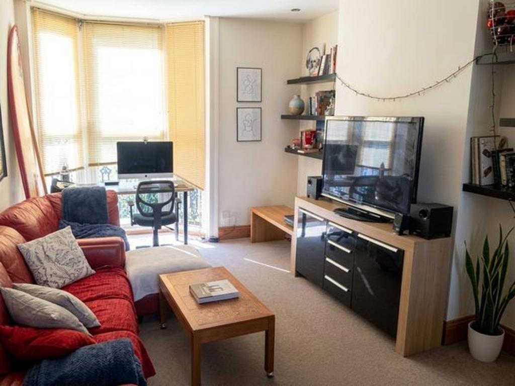 House in Brighton - View 3