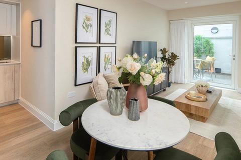 2 bedroom flat for sale, Chelsea Bridge Wharf, London SW11