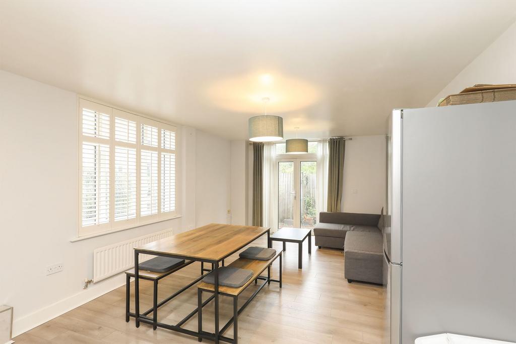 Apartment in Sheffield - View 2