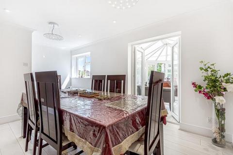 4 bedroom semi-detached house for sale, Owen Road, Shaw, Newbury