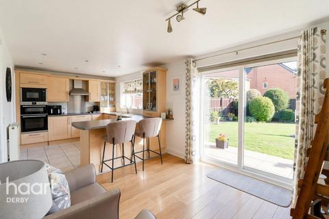 5 bedroom detached house for sale, Lysander Drive, Chellaston