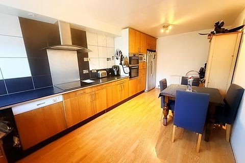 3 bedroom terraced house for sale, Bellshill Close, Wallsend