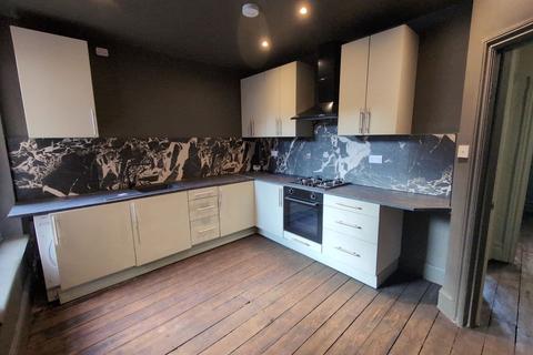 2 bedroom flat for sale, Salcombe Road, Eagle Mansions Salcombe Road, N16