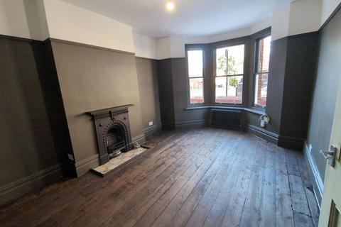 2 bedroom flat for sale, Salcombe Road, Eagle Mansions Salcombe Road, N16