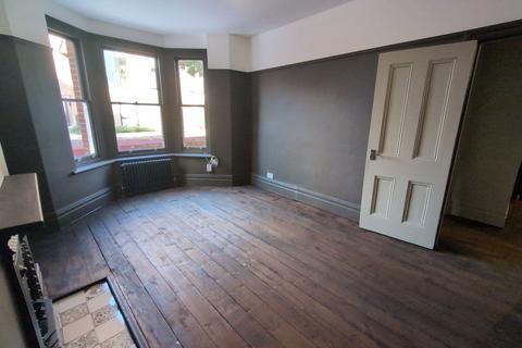 2 bedroom flat for sale, Salcombe Road, Eagle Mansions Salcombe Road, N16