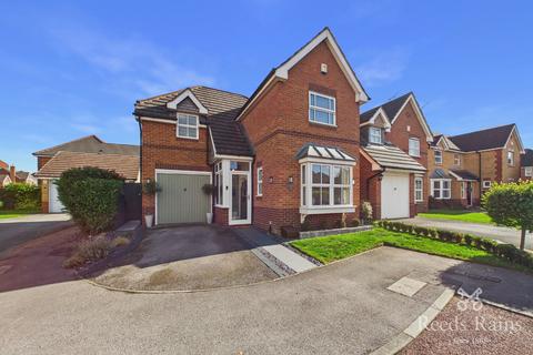 3 bedroom detached house for sale, Shorelark Way, Worksop S81