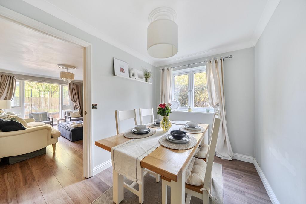 Apartment in Berkshire - More