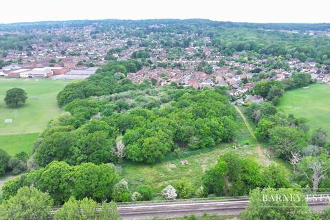 undefined, Brookfield Avenue, Farnham, GU9
