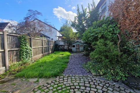 3 bedroom semi-detached house to rent, Crewe Road, Church Lawton, Stoke-on-Trent,