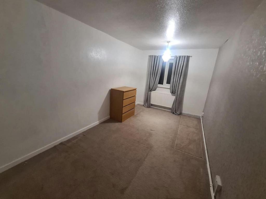 Apartment in Manchester - View 4