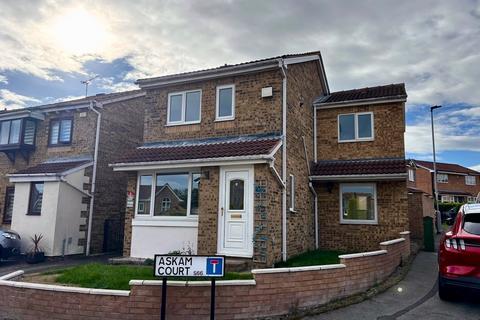 3 bedroom detached house to rent, Askam Court, Rotherham, S66
