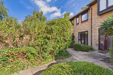 undefined, Mermaid Close, Bury St Edmunds IP32