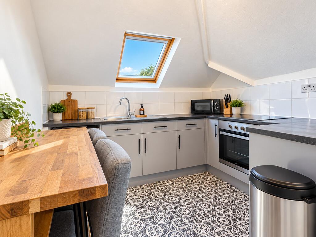 Apartment in Bournemouth - More
