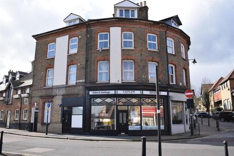 1 bedroom flat to rent, Queens Road, Buckhurst Hill