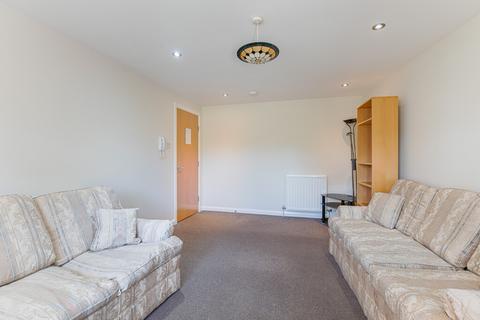 3 bedroom apartment to rent, Links Road, Aberdeen