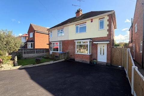 3 bedroom semi-detached house to rent, Ypres Road, Allestree
