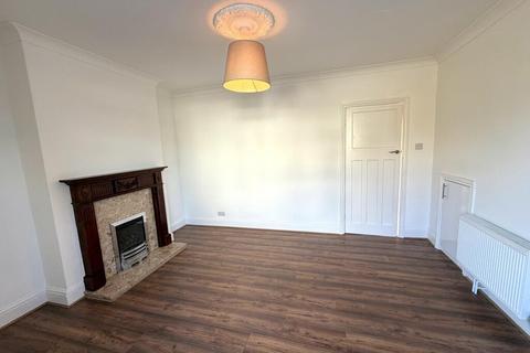 3 bedroom semi-detached house to rent, Ypres Road, Allestree