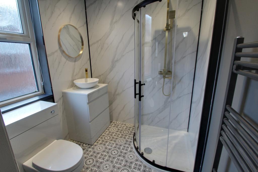 House in Leicester - View 2