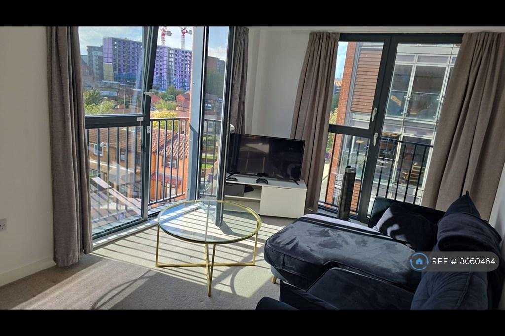 Apartment in Liverpool - View 3
