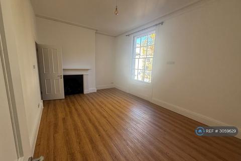 3 bedroom flat to rent, Museum St, Ipswich, IP1