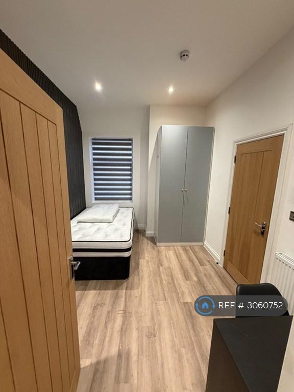 House in Manchester - View 2