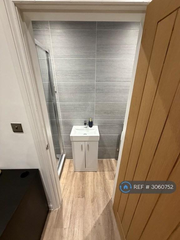 House in Manchester - View 4