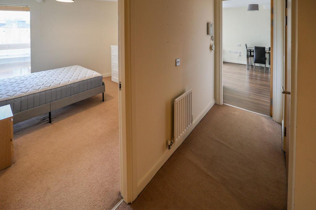 Apartment in Bristol - More