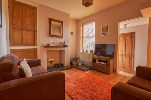 2 bedroom terraced house for sale, Iddesleigh Road, Exeter