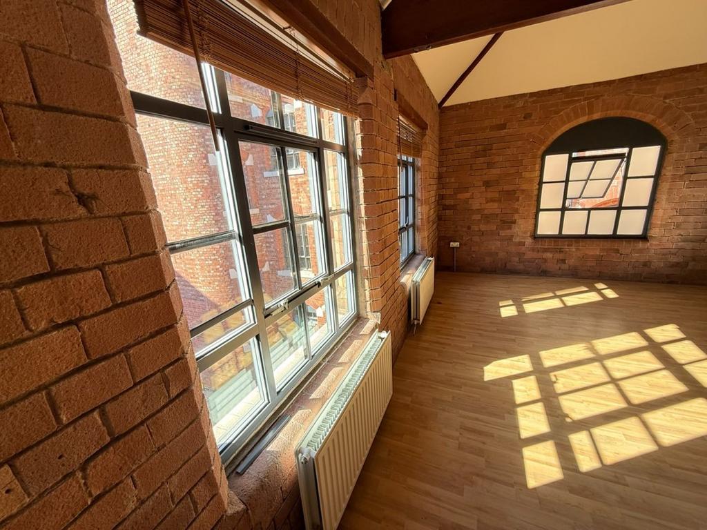 Apartment in Nottingham, Rainbow Quarter, St Ann's - View 3