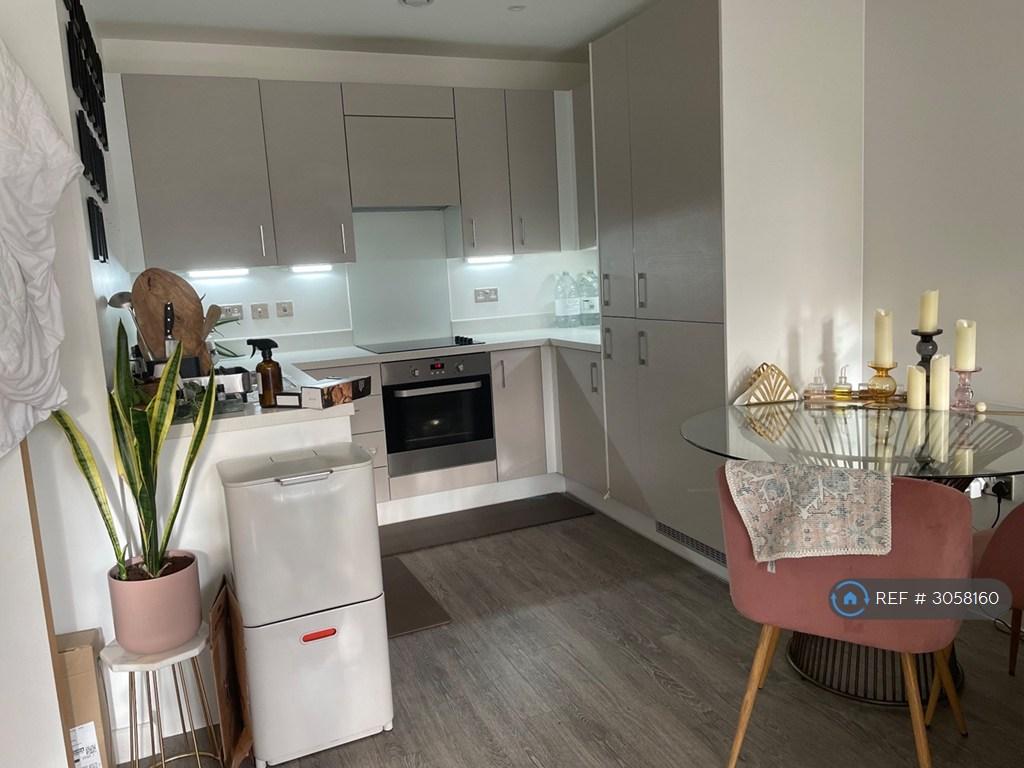 Apartment in London - View 4