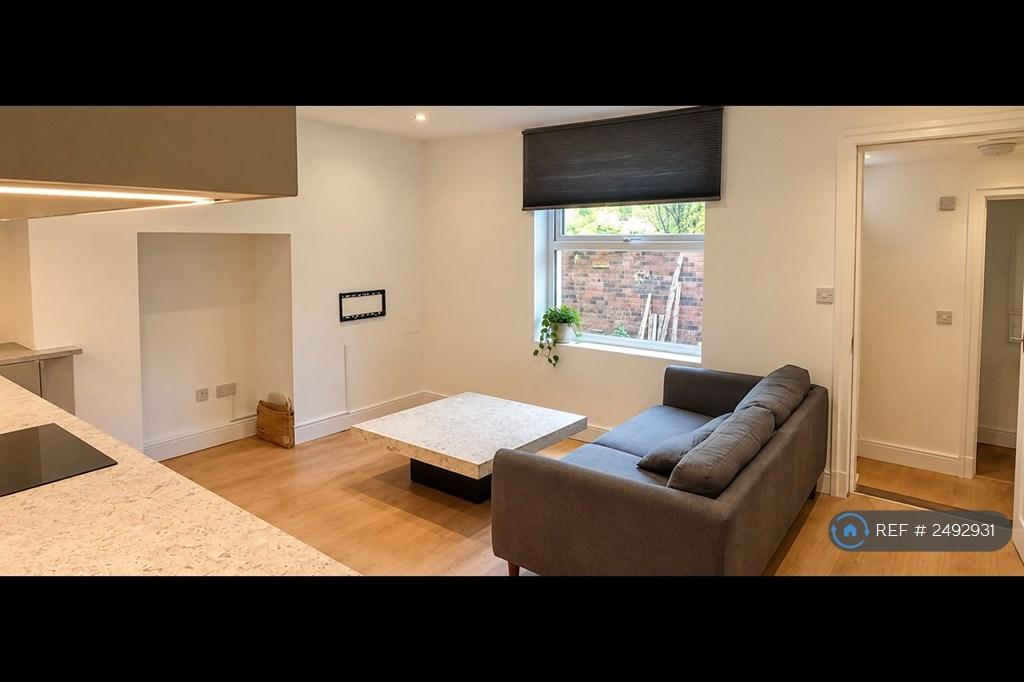 Apartment in Leeds - View 2