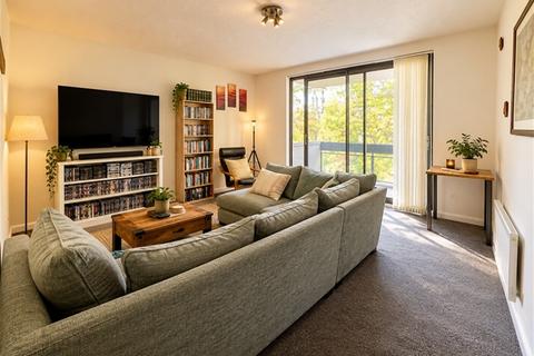 1 bedroom flat for sale, Lancaster Grove, Belsize Park