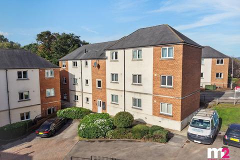 2 bedroom flat for sale, Golden Mile View, Newport NP20