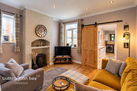 3 bedroom end of terrace house for sale, Watling Street, Cannock