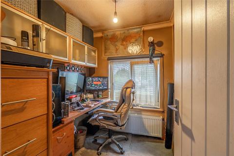 4 bedroom semi-detached house for sale, Oxbarn Avenue, Bradmore, Wolverhampton, West Midlands, WV3