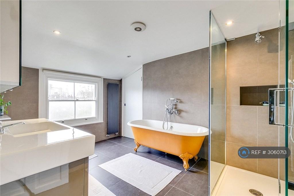 House in London - View 3