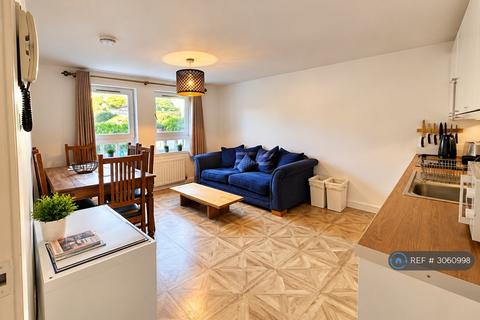 2 bed flat/apartment for rent in Eddie Court, St Andrews, KY16