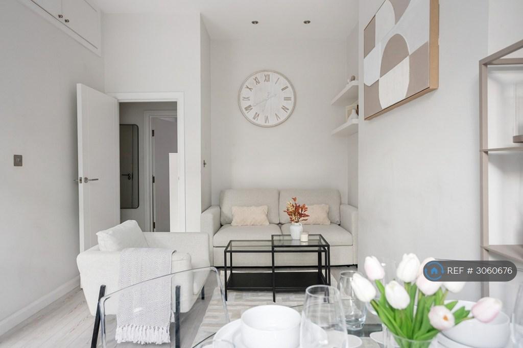 Apartment in London - View 4