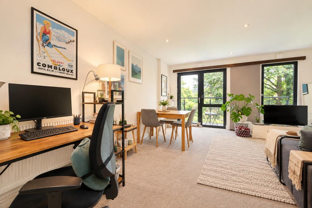 Apartment in London - View 4