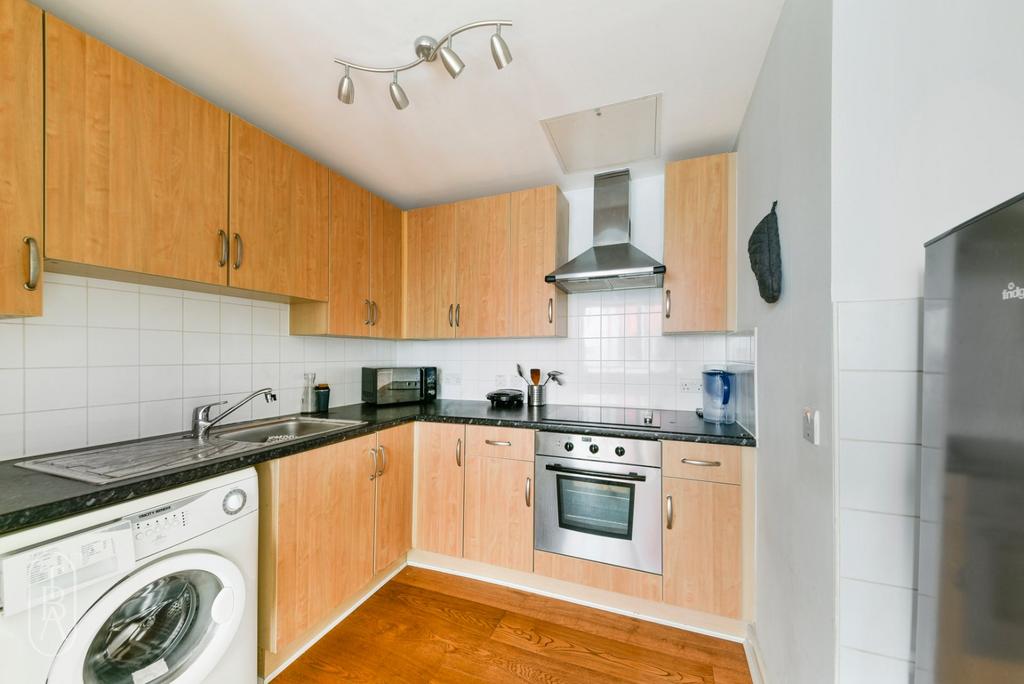 Apartment in London - View 4
