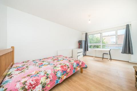 3 bedroom flat for sale, Barnardo Gardens, Barnardo Street, London, E1