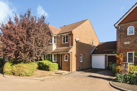 undefined, Falcon Wood, Leatherhead, Surrey, KT22
