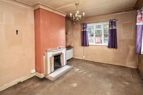2 bedroom flat for sale, 20 Edgware Court, High Street, Edgware, HA8 7NP
