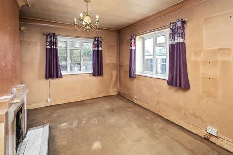 2 bedroom flat for sale, 20 Edgware Court, High Street, Edgware, HA8 7NP