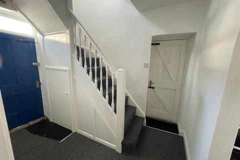 2 bedroom terraced house to rent, Market Hill, Rothwell, Kettering, Northamptonshire NN14