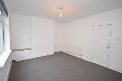 2 bedroom property to rent, Sackville Street, KETTERING, NN16