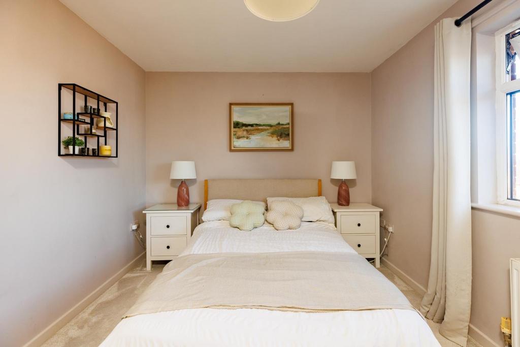 House in Bristol, St Anne's - View 3