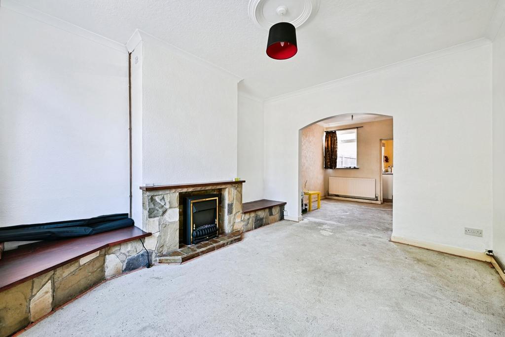 House in Nottinghamshire - View 5
