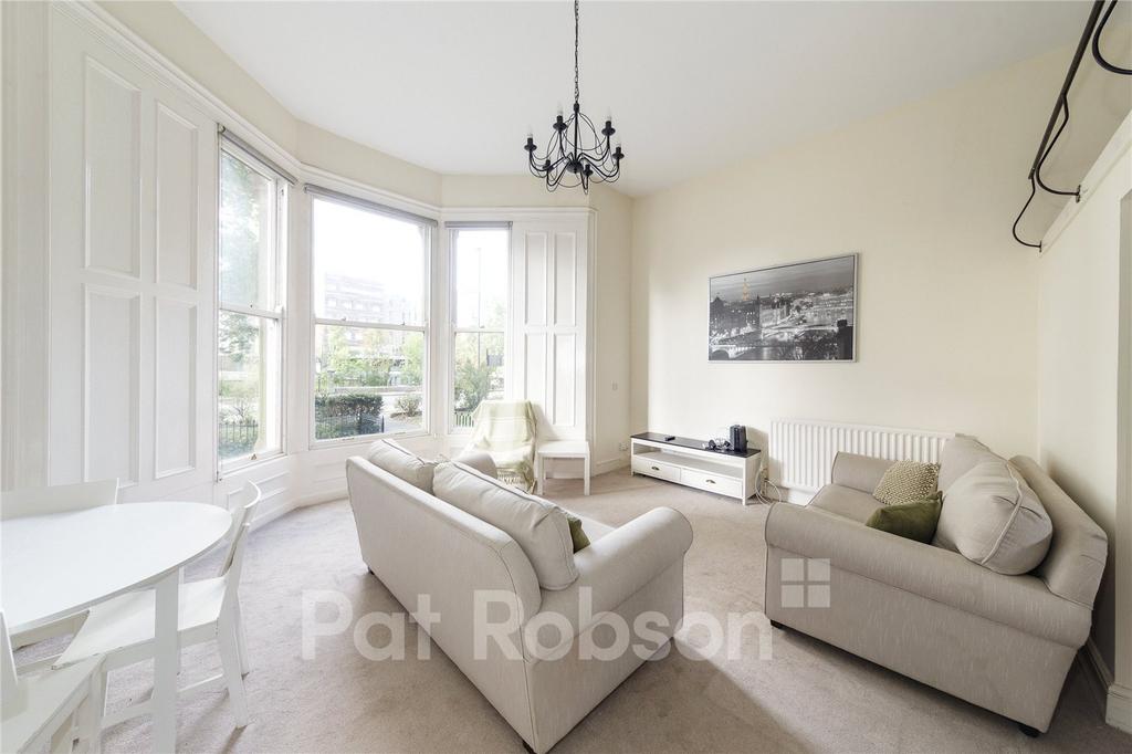 Apartment in Newcastle Upon Tyne - View 4