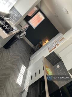1 bedroom in a house share to rent, Albert Road, Middlesbrough, TS1